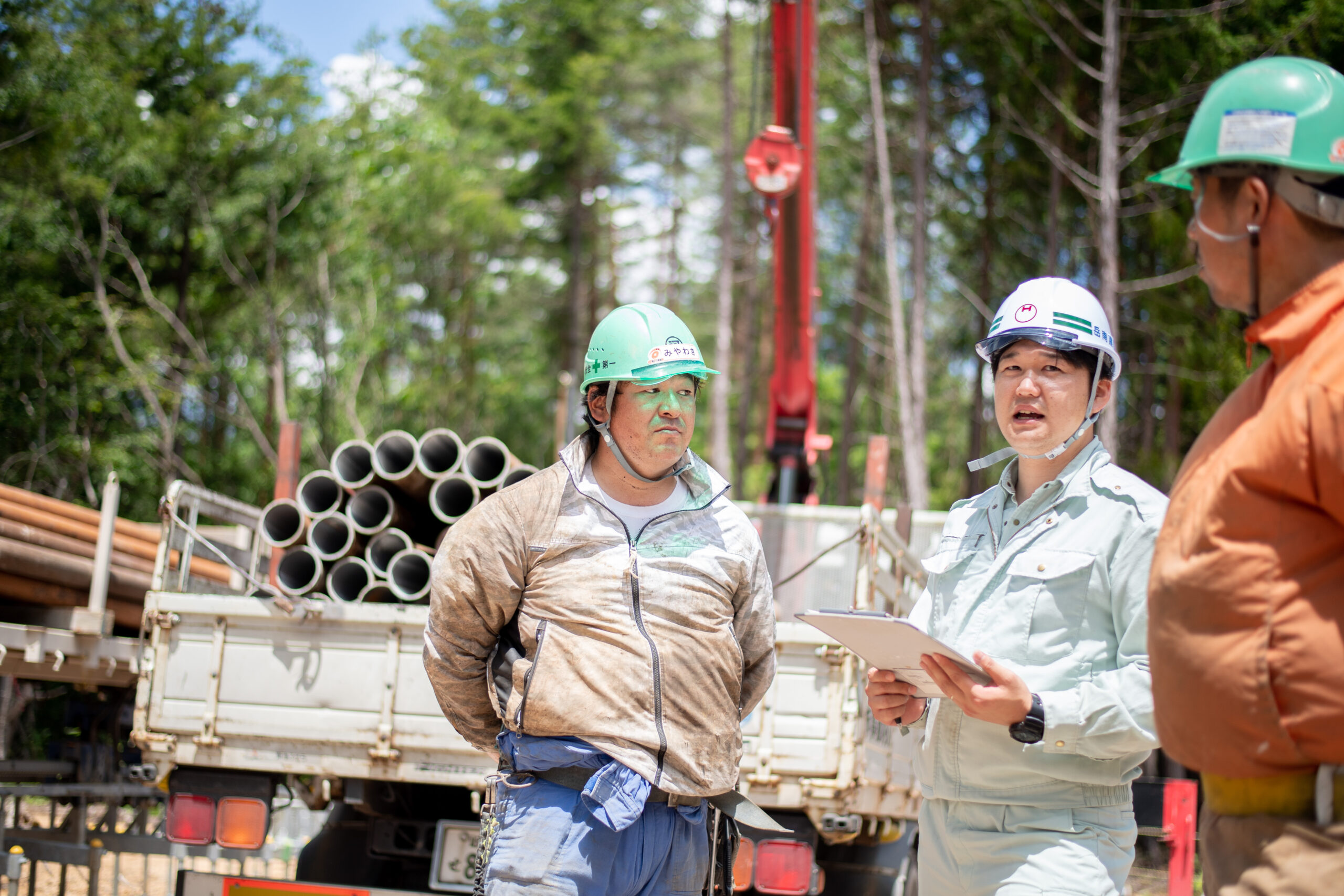 建設現場のマネジメント業務を行って頂きます。やりがいがあってカッコイイ仕事です。